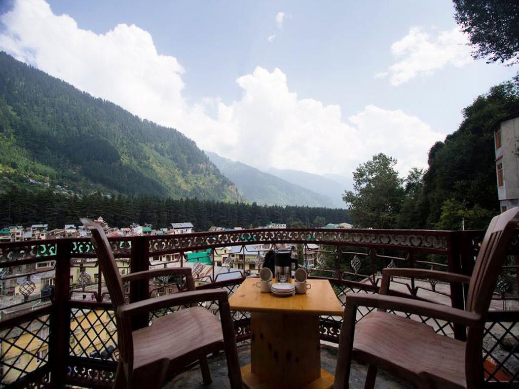 Himanshu Resorts Manali (Himachal Pradesh) Phòng bức ảnh